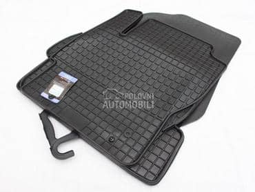 Petex gumene patosnice za Ford Focus od 2004. do 2011. god.