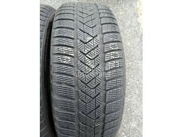 Pirelli 215/50 R18 Zimska