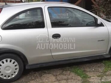 Opel Corsa C 1.0 2002. god. -  kompletan auto u delovima