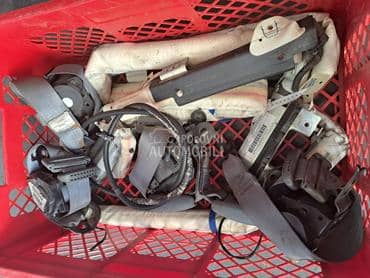 Airbag pojasevi modul za Jeep Grand Cherokee od 2005. do 2010. god.