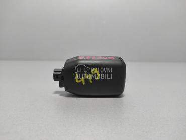 SENZOR ZA KISU za Toyota Auris