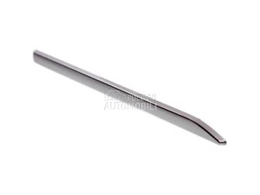 Lajsna Prednjeg Blatobrana za Mercedes Benz E 200, E 220 od 2009. do 2013. god.