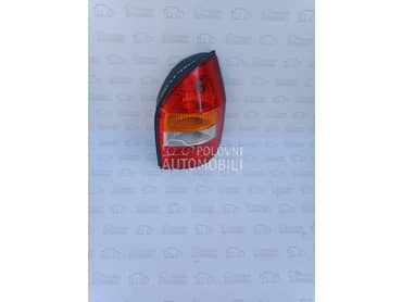Desno stop svetlo za Opel Zafira