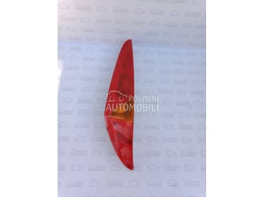 Levo stop svetlo za Fiat Punto