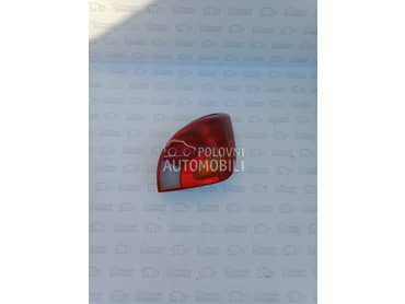 Desno stop svetlo za Ford Fiesta