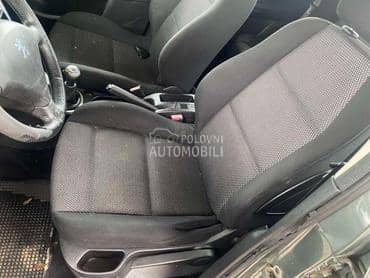Sedište za Peugeot 307