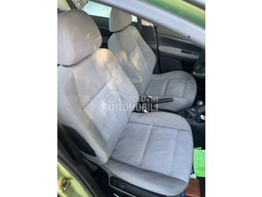 Sedišta za Peugeot 307