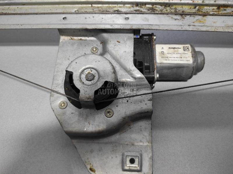 MOTORIC PODIZACA STAKLA