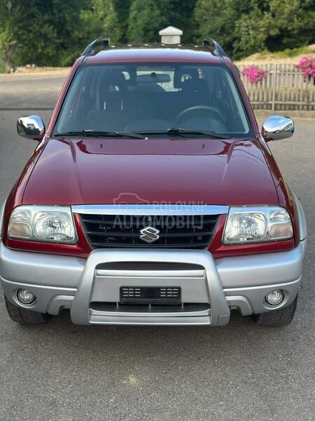 Suzuki Grand Vitara 2.0 b