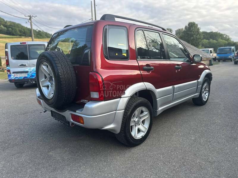 Suzuki Grand Vitara 2.0 b