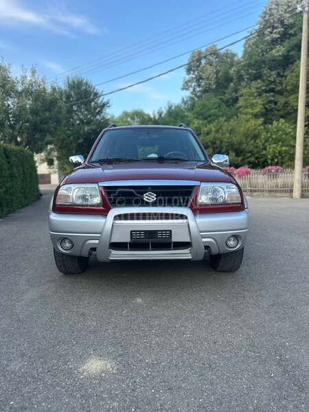 Suzuki Grand Vitara 2.0 b