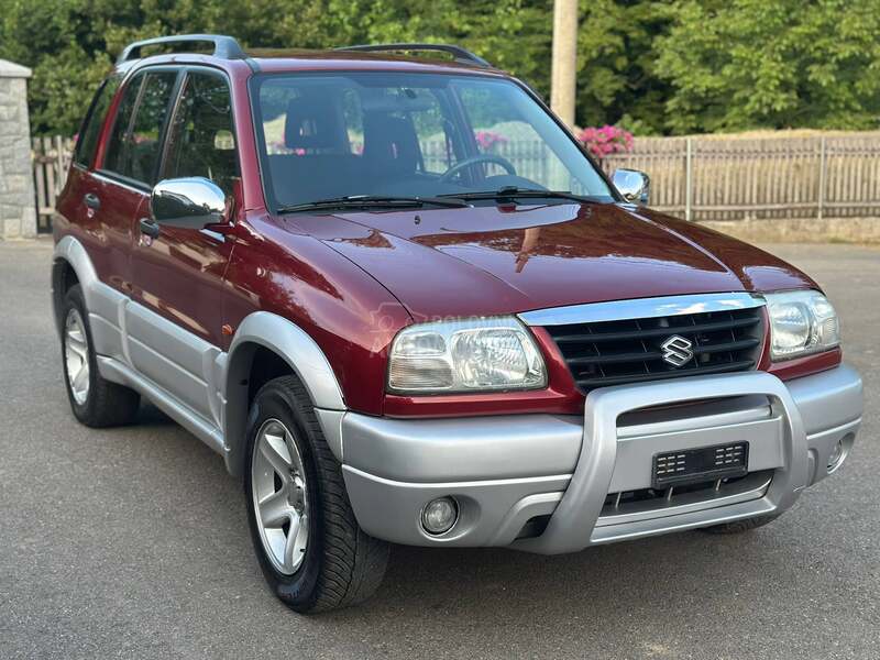 Suzuki Grand Vitara 2.0 b