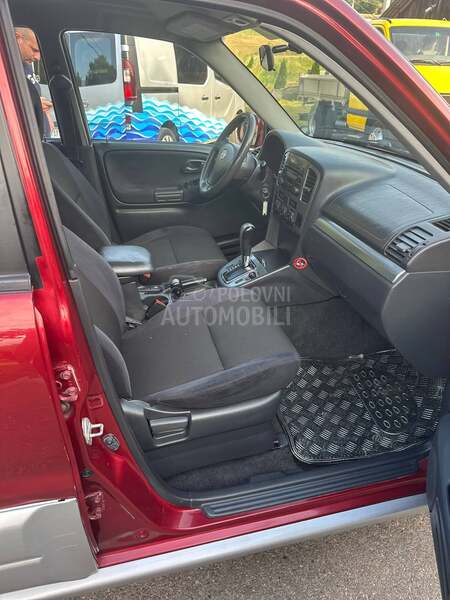 Suzuki Grand Vitara 2.0 b