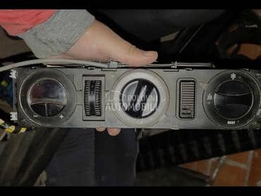 Mercedes vito 638konzola klime