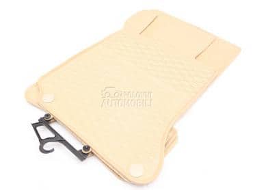 Petex bež gumene patosnice 204 za Mercedes Benz C 200 od 2007. do 2014. god.