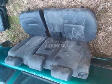 Toyota Avensis -  kompletan auto u delovima