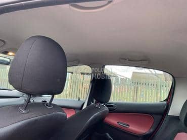 Polovni delovi za Peugeot 206 od 2001. do 2007. god.