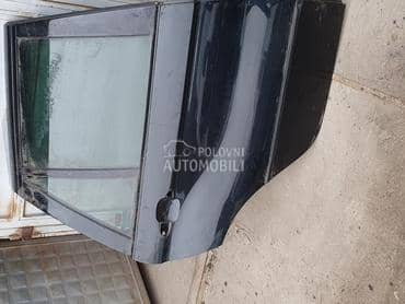 Zadnja desna vrata za BMW X5 od 2001. do 2006. god.