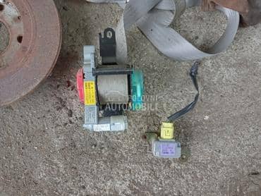 Sigurnosni pojas za Mazda Premacy od 1999. do 2006. god.