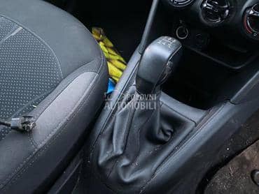 Ručica menjača za Peugeot 208