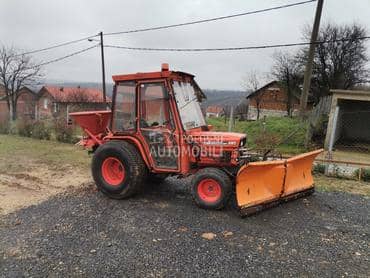 Kubota b 9200