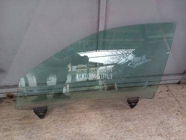 vozacevo staklo za Audi A4 od 2001. do 2008. god.
