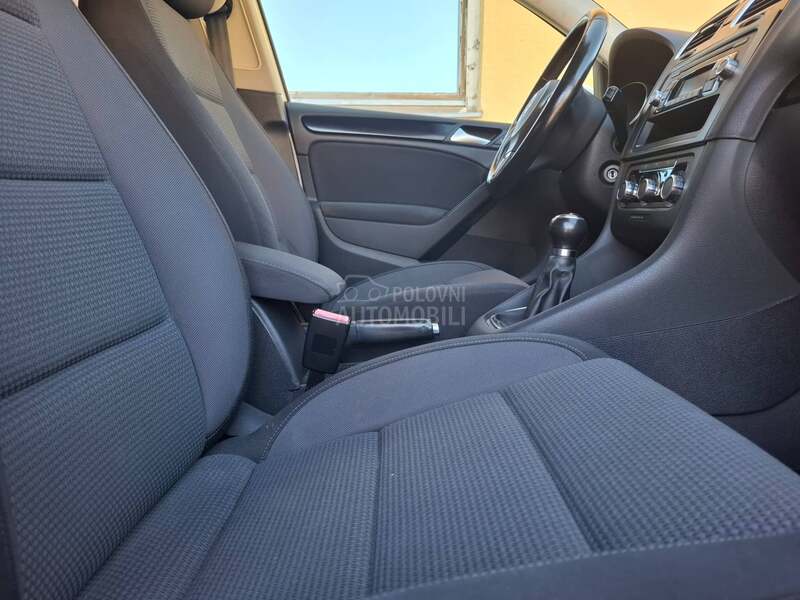 Volkswagen Golf 6 1.4 b