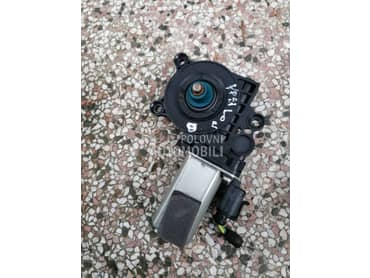 motor podizaca stakla desni za Lancia Ypsilon