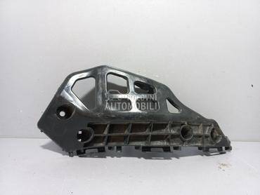 NOSAC ZADNJEG BRANIKA za Toyota Auris