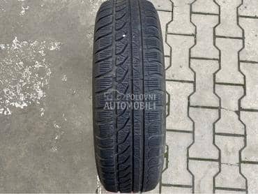 Dunlop 175/65 R15 Zimska