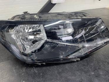 desni far za Volkswagen Caddy od 2015. do 2020. god.