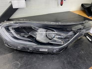 levi far za Kia cee`d od 2018. do 2021. god.