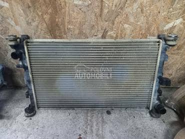 hladnjak antifriza 1.4b za Ford Focus od 2000. do 2004. god.