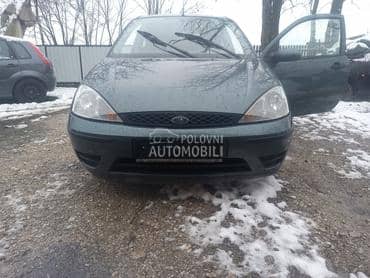 Ford Focus 1.4ben 2002. god. -  kompletan auto u delovima