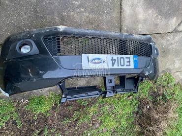 prednji branik za Dacia Sandero od 2013. do 2016. god.