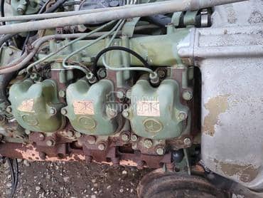 Mercedes Motor v6 220ks