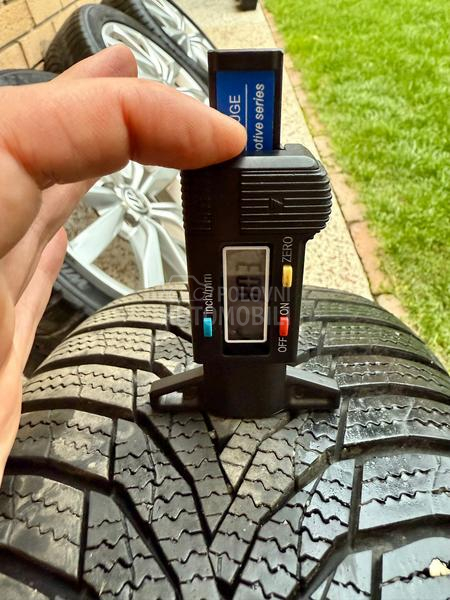 Aluminijumske felne VW Golf 7  NOVE GUME 17" 5 x 112