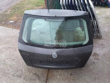 gepek vrata za Fiat Stilo