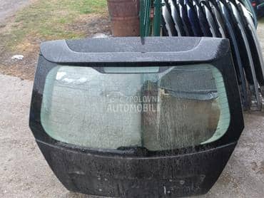 gepek vrata za Fiat Stilo