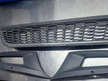 resetke u braniku 2012 za Volkswagen Polo