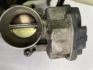 Klapna gasa za Peugeot 206 od 2000. do 2007. god.