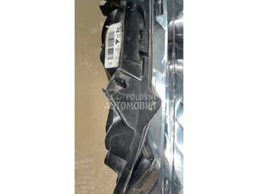 Levi far za Peugeot 307