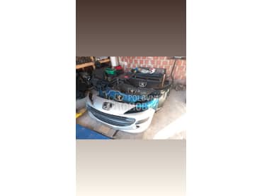 Branik,  krilo,  vrata za Peugeot 207
