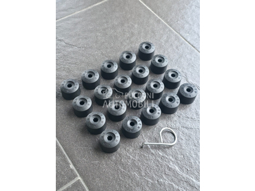 Crni poklopci srafova VW 17 mm za Volkswagen Ostalo