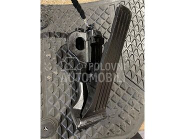 Pedala gasa za Volkswagen Passat B6