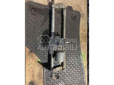 Motor brisaca za Volkswagen Passat B6