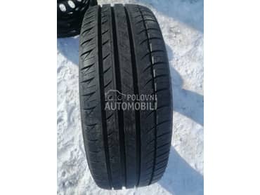Michelin 215/55 R17 Letnja