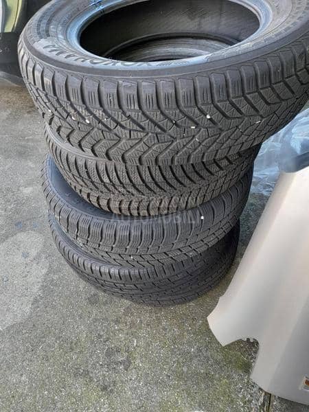 Uniroyal 185/60 R15 Letnja