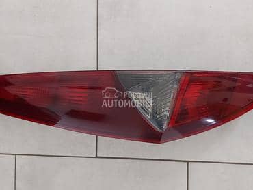 Stop svetlo za Fiat Punto