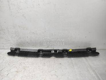 NOSAC ZADNJEG BRANIKA za Volkswagen Passat B8